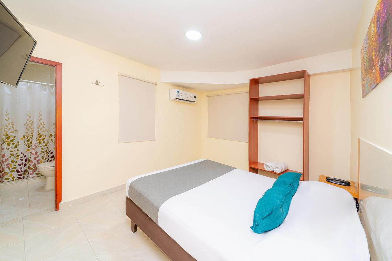 Hotel Ayenda Baly Express Malambo Exterior foto
